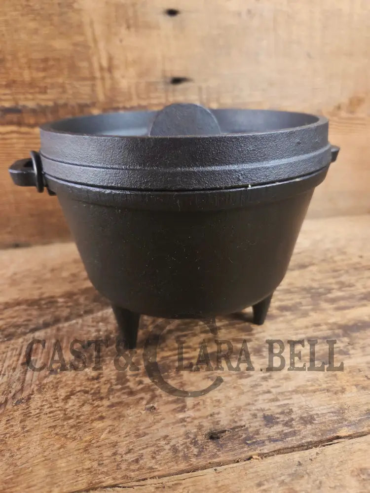 Wow! DISCONTINUED and HTF #6 Lodge Camp Stove. Collector’s Piece Dutch Ovens Trivets & Kettles