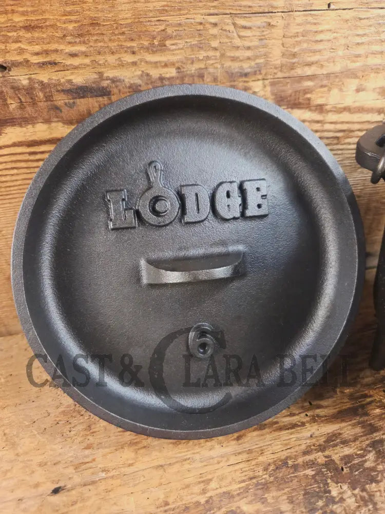 Wow! DISCONTINUED and HTF #6 Lodge Camp Stove. Collector’s Piece Dutch Ovens Trivets & Kettles
