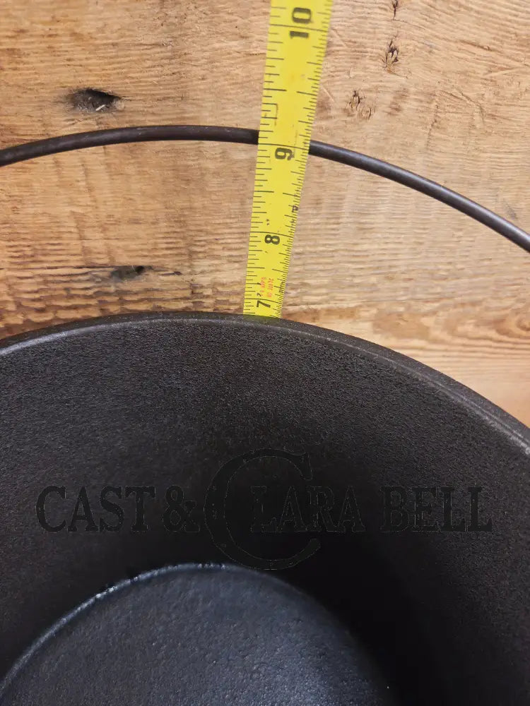 WOW! Gorgeous Birmingham S&R #7 Cast Iron flat Dutch Oven kettle with matching lid! Dutch Ovens Trivets & Kettles