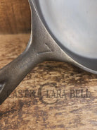 Wow Great daily user! Southern ’Mystery’ #7 Skillet. Handles beautifully fantastic pan to own! SC24 Skillet