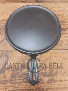 WOW! Griswold hammered #9 #2039 Small Block Round Griddle. The gift for someone special - Griddle