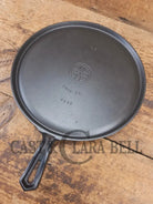 WOW! Griswold hammered #9 #2039 Small Block Round Griddle. The gift for someone special - Griddle