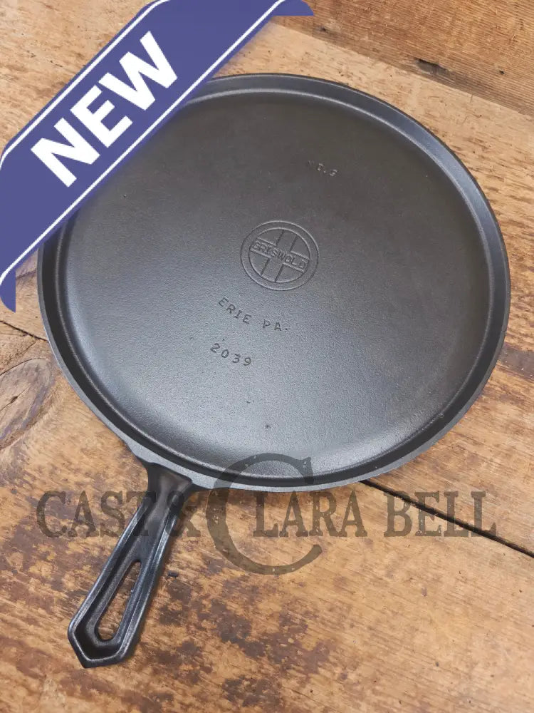 WOW! Griswold hammered #9 #2039 Small Block Round Griddle. The gift for someone special - Griddle