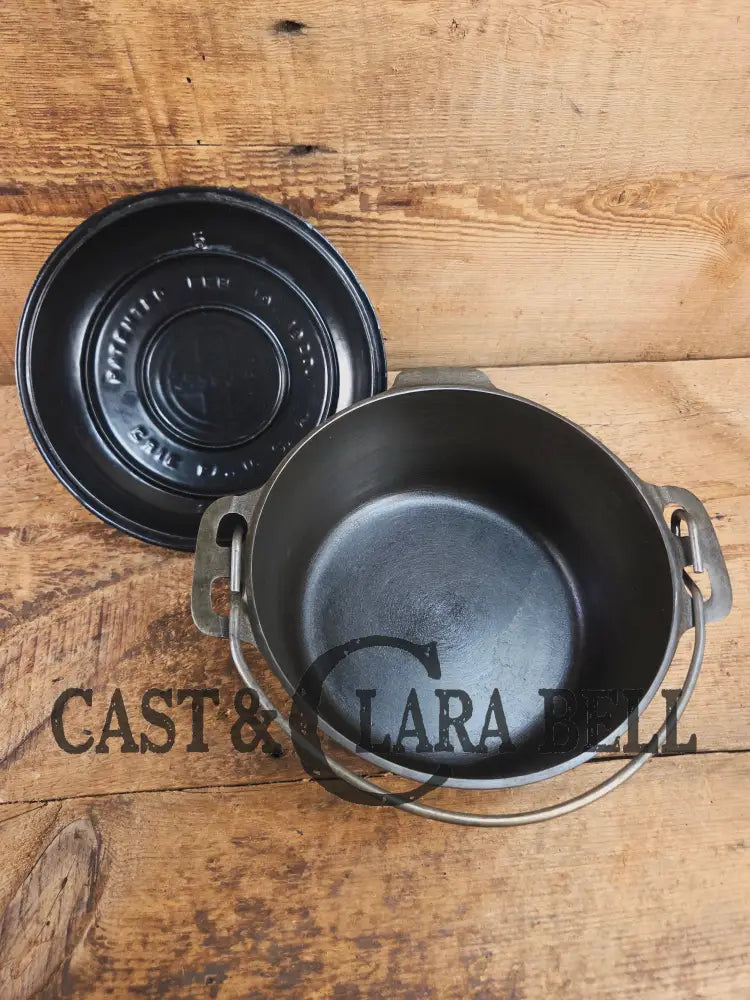 WOW Hard to Find and the cutest Dutch oven EVER. 1920’s Griswold #6 Tite-Top Cast Iron Dutch Oven High Dome Lid with EZ