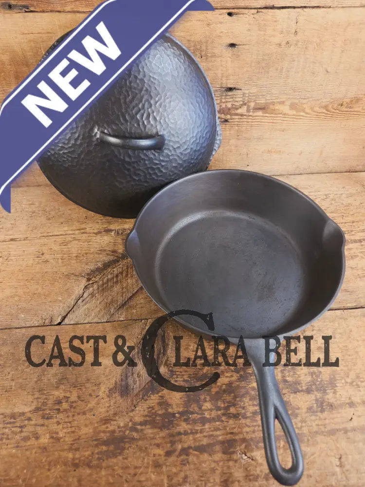 WOW! Harder to find 1930’s Wagner #8 DEEP skillet with matching lid! Not see often and with beautiful Hammered Finish