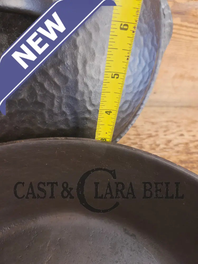 WOW! Harder to find 1930’s Wagner #8 DEEP skillet with matching lid! Not see often and with beautiful Hammered Finish