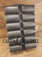 WOW. Late 1800’s Barstow LARGE No. 15 French Roll Bread 12 cup. Providence R.I. made. Makes amazing muffins and small