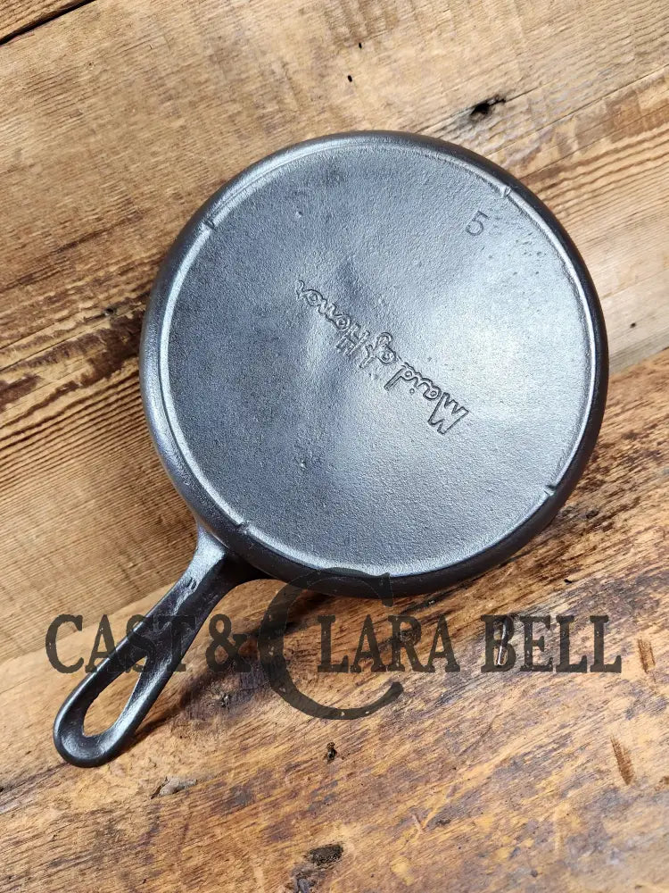 Wow! Maid Of Honor (Lodge?) #5 Skillet. Hard To Find Awesome Design! Skillet