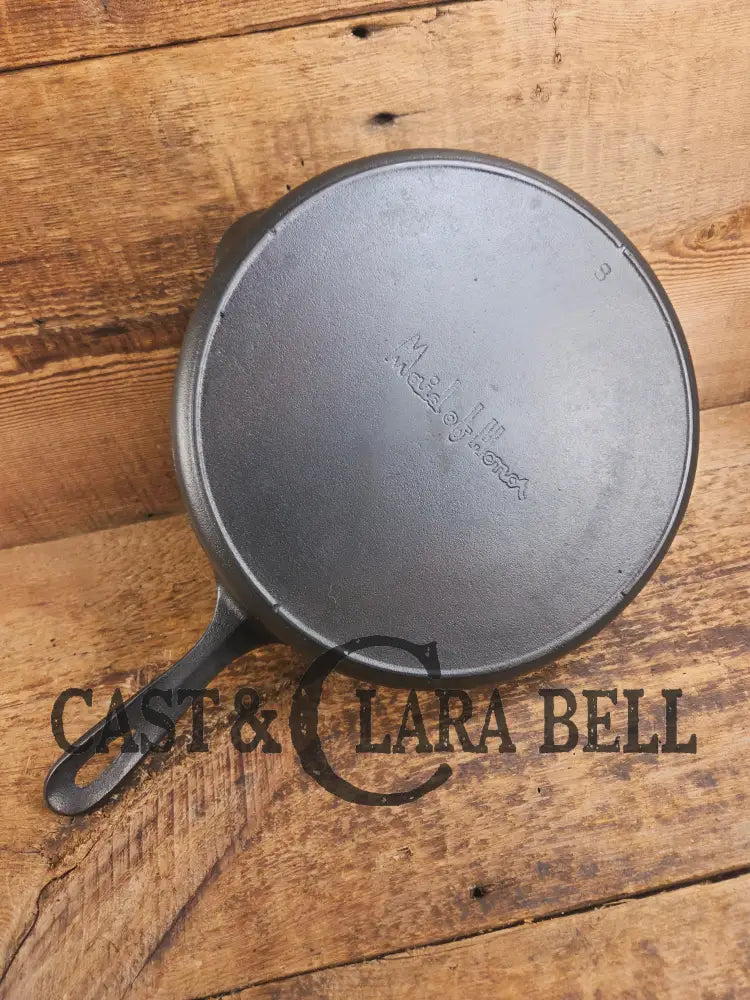 WOW! Maid of Honor (Lodge?) #8 skillet. Hard to find awesome design! - Skillet