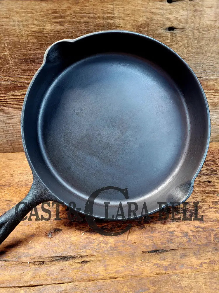 Wow! Maid Of Honor (Lodge?) #8 Skillet. Hard To Find Awesome Design! Skillet