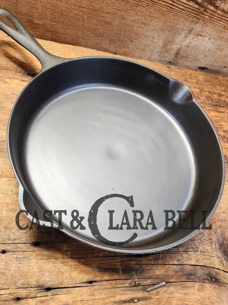 Wow! Maid Of Honor (Lodge?) #8 Skillet. Hard To Find Awesome Design! Skillet