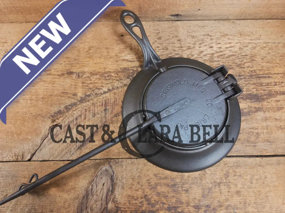 WOW. Mint Condition and Scarce to find as a complete set. 1890’s Griswold Pizzelle wafer iron. Absolutely gorgeous