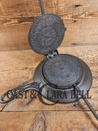 WOW. Mint Condition and Scarce to find as a complete set. 1890’s Griswold Pizzelle wafer iron. Absolutely gorgeous
