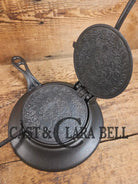 WOW. Mint Condition and Scarce to find as a complete set. 1890’s Griswold Pizzelle wafer iron. Absolutely gorgeous