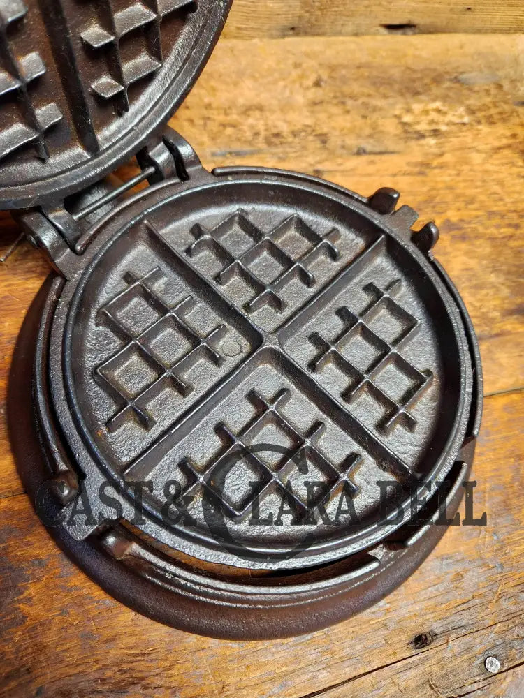 Wow! Pat. 1868 Foxell And Jones (Troy Ny) Unmarked 7&8 Waffle Iron. Gorgeous Unique Gift. Iron