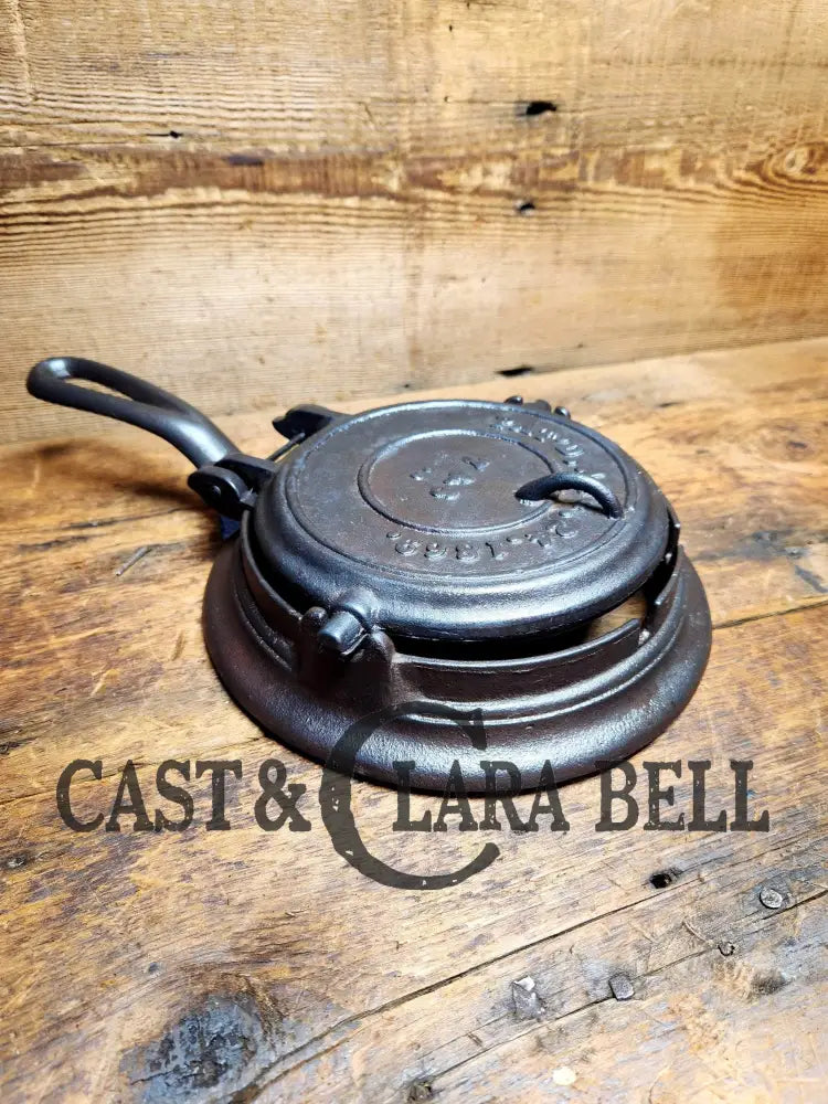 Wow! Pat. 1868 Foxell And Jones (Troy Ny) Unmarked 7&8 Waffle Iron. Gorgeous Unique Gift. Iron