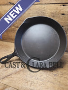 WOW! Rare 1920’s Wapak ’Chicken Foot’ skillet. As sought after as the infamous Wapak Indian Logo. Gorgeous skillet