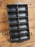 WOW. Rare Variation 3 (Rarity 6 of 10) 1920’s LARGE Griswold No. 15 French Roll Bread 12 cup 6138 Bakeware