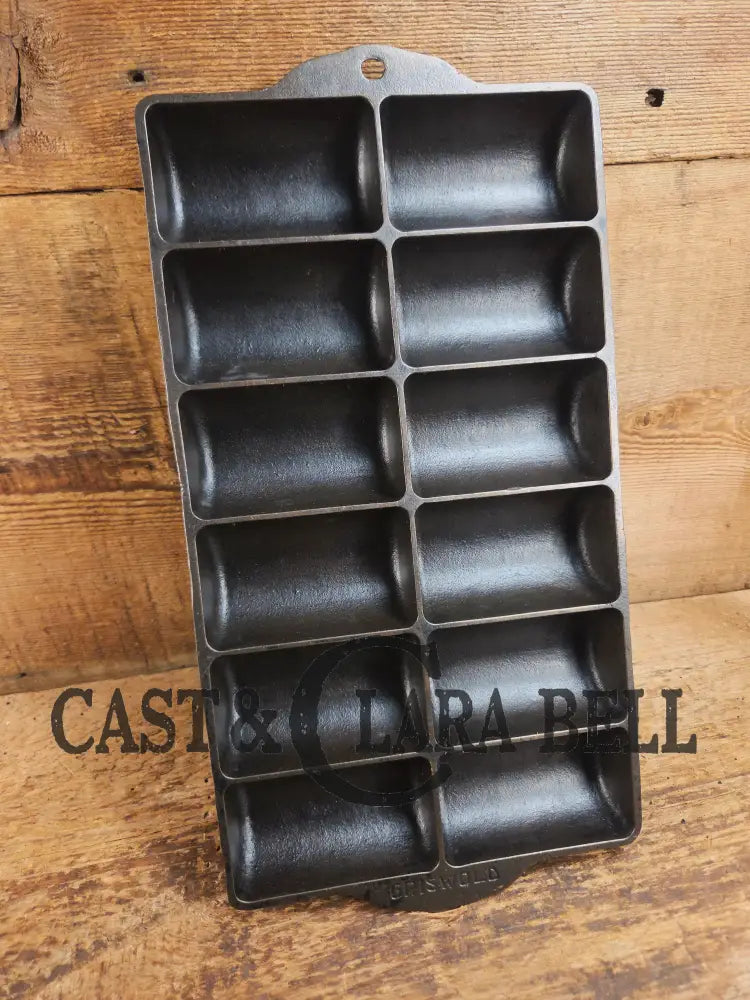 WOW. Rare Variation 3 (Rarity 6 of 10) 1920’s LARGE Griswold No. 15 French Roll Bread 12 cup 6138 Bakeware