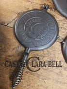 WOW VERY cool and tough to find! Early 1900’s Fanner Mfg Co No. 8 Crescent Cast Iron Waffle Maker with TALL Base.